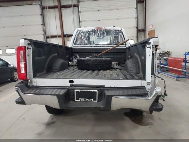 Ford F-250 Xl