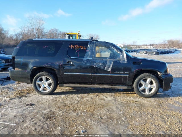 Cadillac Escalade Platinum Edition