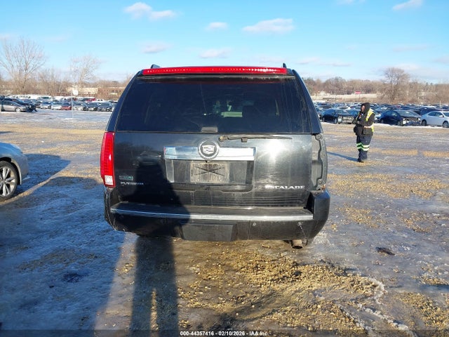 Cadillac Escalade Platinum Edition