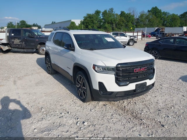 Salvage GMC Acadia Image