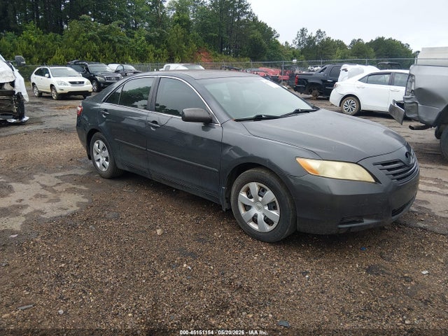 Salvage Toyota Camry Image