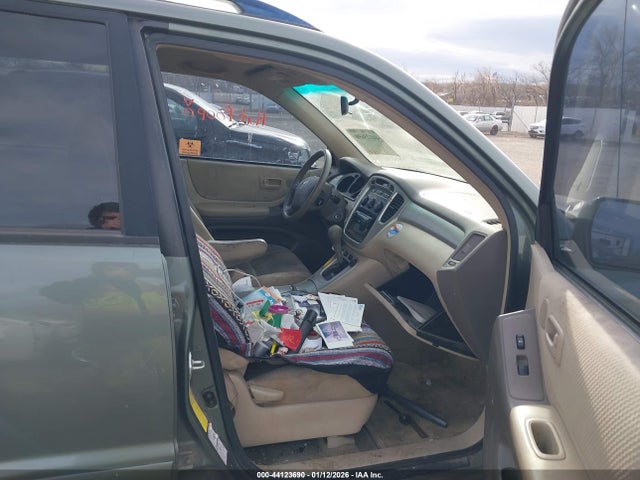 Toyota Highlander V6