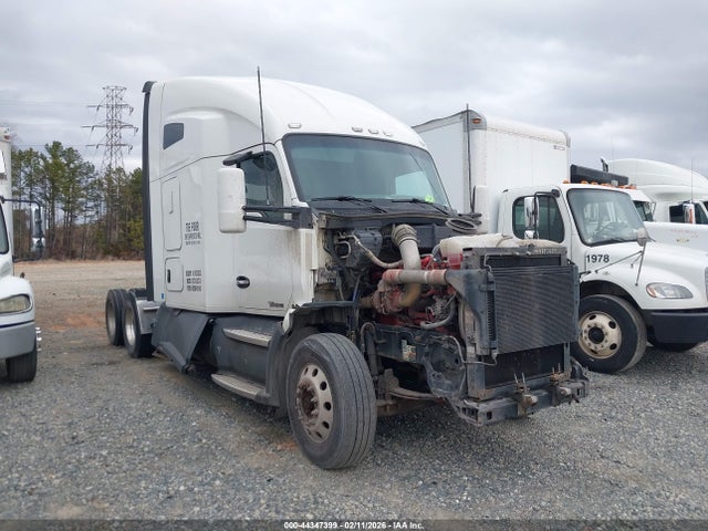 Salvage Kenworth T680 Image