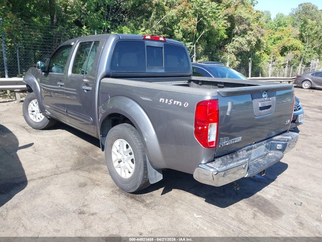 Nissan Frontier Sv
