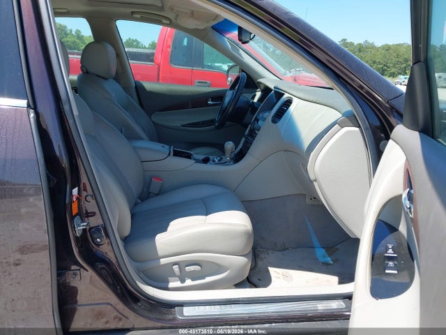 INFINITI Ex Journey
