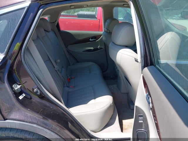 INFINITI Ex Journey