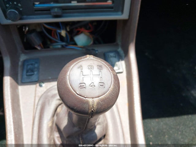 Porsche 944