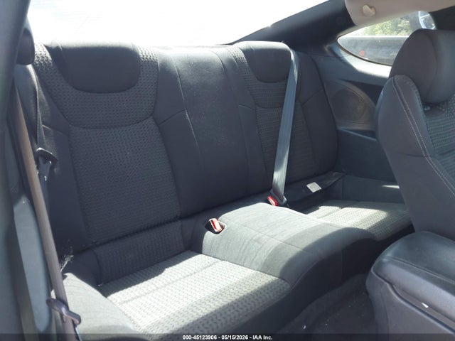 Hyundai Genesis 2.0t