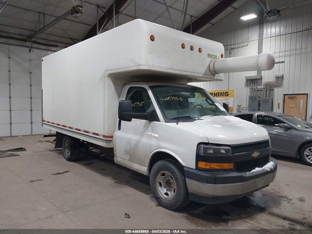 Salvage Chevrolet Express Image
