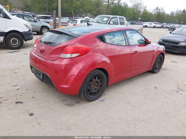 Hyundai VELOSTER