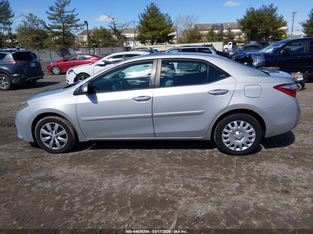 Toyota Corolla Le