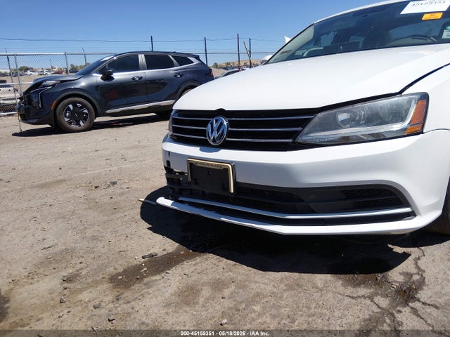 Volkswagen Jetta 1.4t S