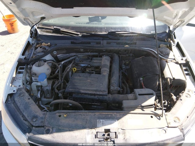 Volkswagen Jetta 1.4t S