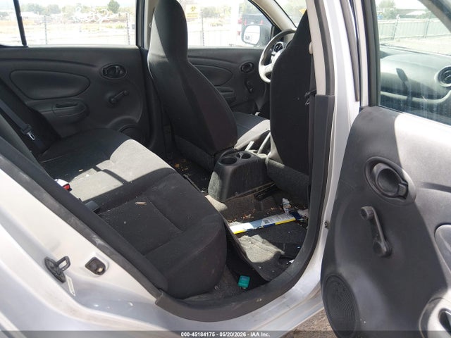 Nissan Versa 1.6 S