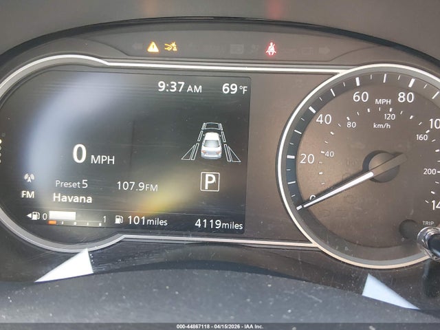 Nissan Versa 1.6 Sv