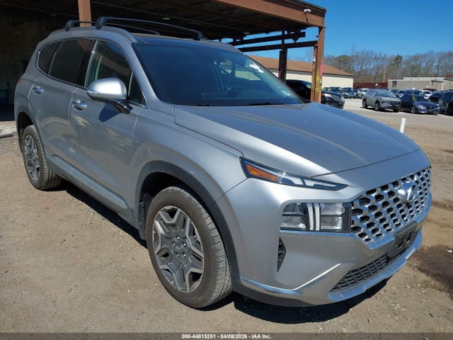 Salvage Hyundai SANTA FE Image