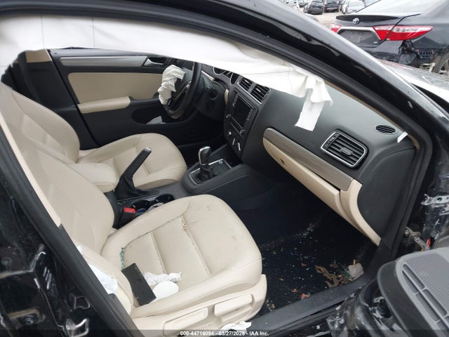 Volkswagen Jetta 1.4t Se
