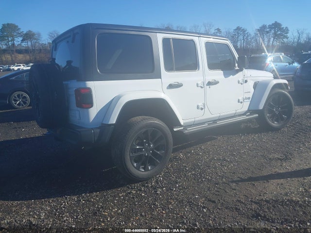 Jeep Wrangler Sahara 4x4