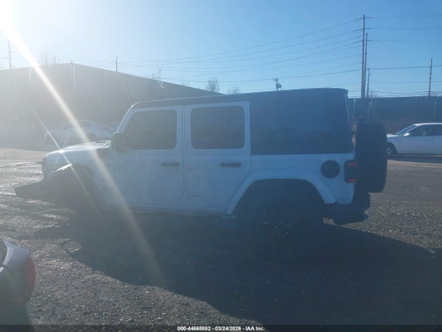 Jeep Wrangler Sahara 4x4