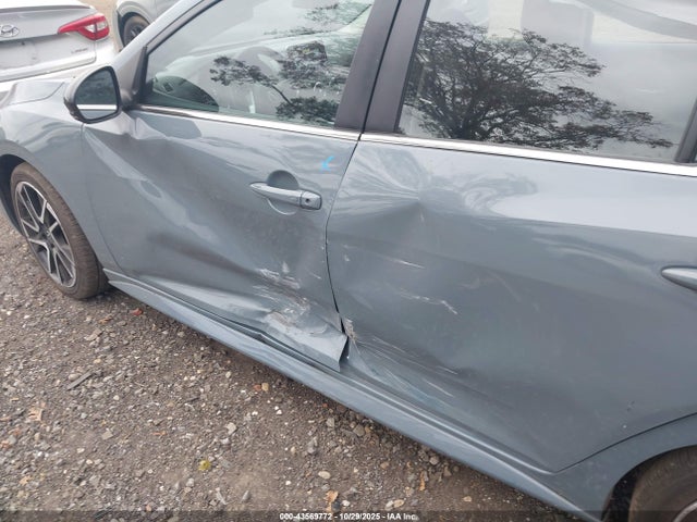 Nissan Sentra Sr Xtronic Cvt