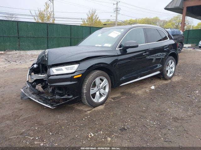 Audi Q5 45 Premium
