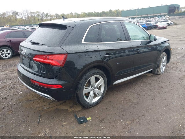 Audi Q5 45 Premium