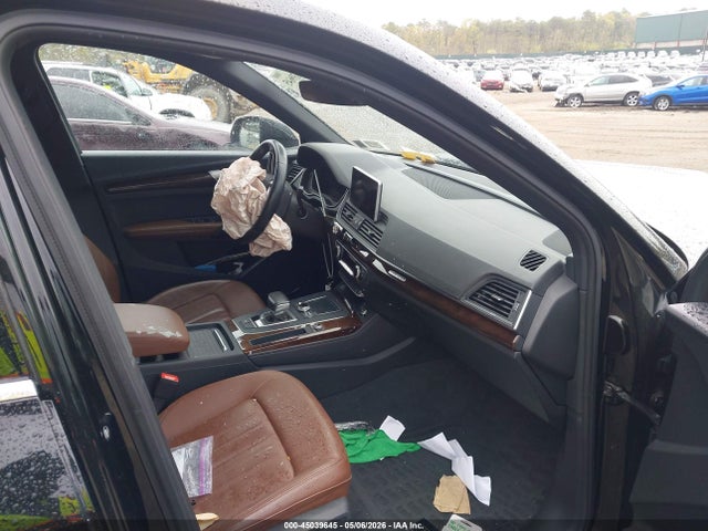 Audi Q5 45 Premium