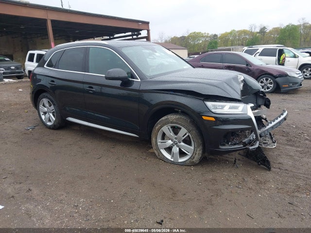 Salvage Audi Q5 Image