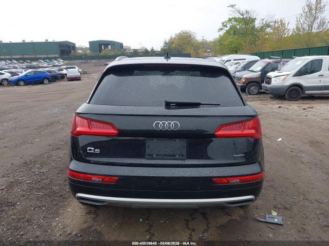 Audi Q5 45 Premium