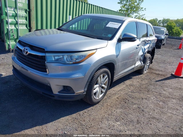 Toyota Highlander Le V6