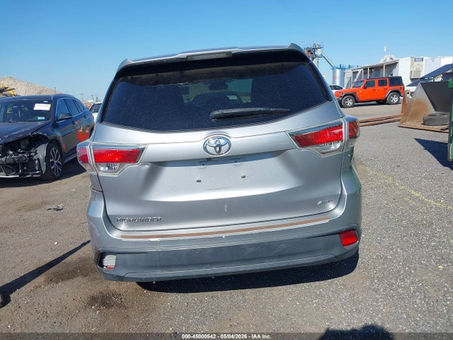 Toyota Highlander Le V6