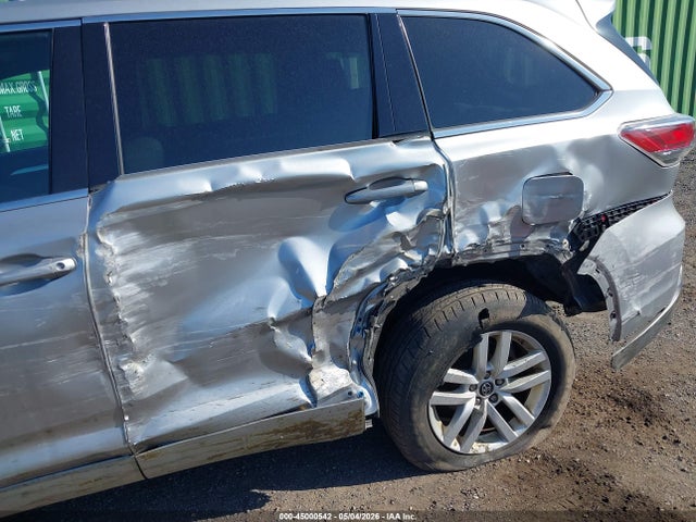 Toyota Highlander Le V6