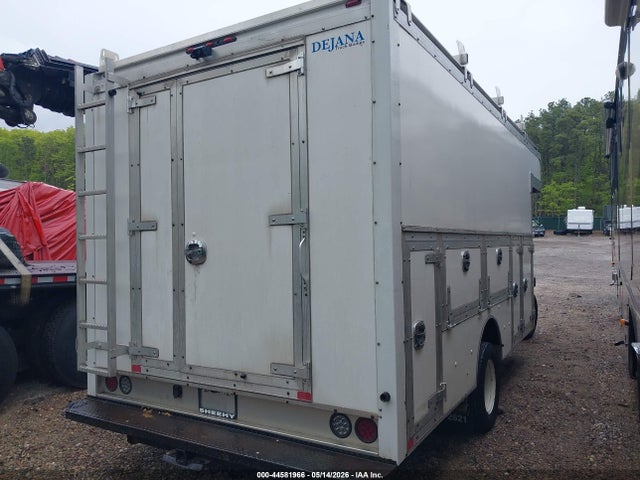 Ford E-450