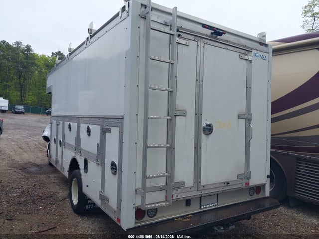 Ford E-450
