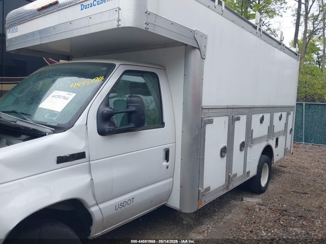 Ford E-450