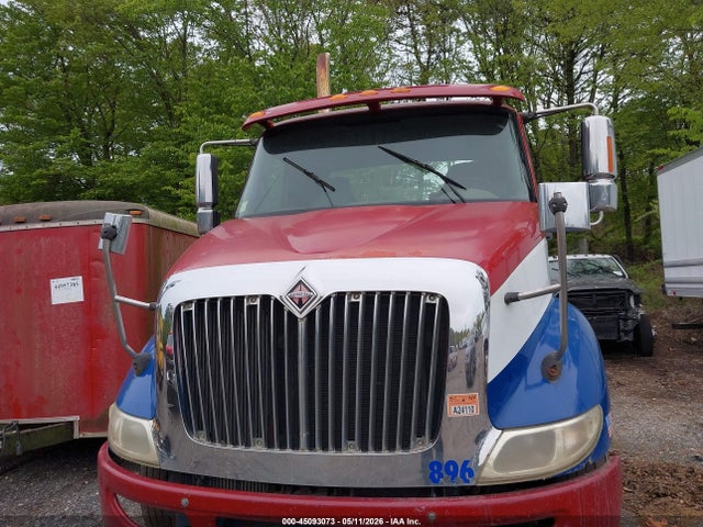 International 8000 8600