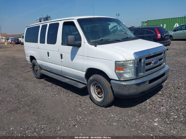 Salvage Ford E-350 Image