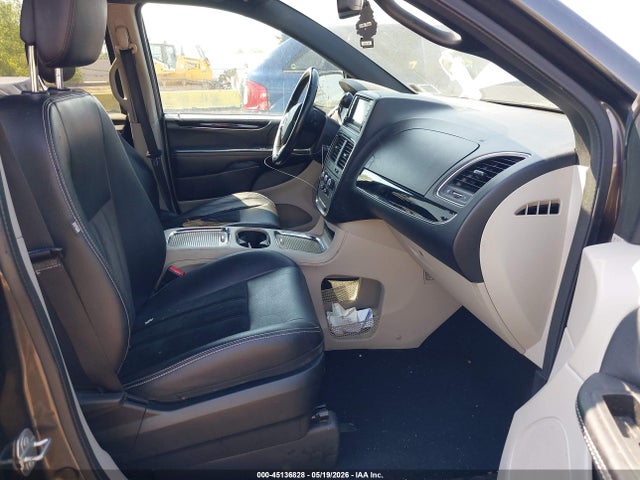 Dodge Grand Caravan Sxt