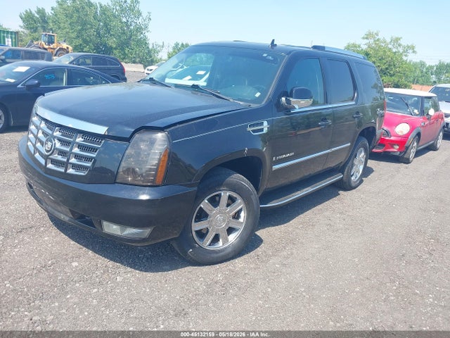 Cadillac Escalade Standard
