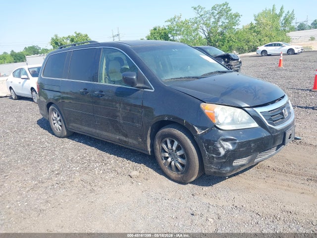 Salvage Honda Odyssey Image