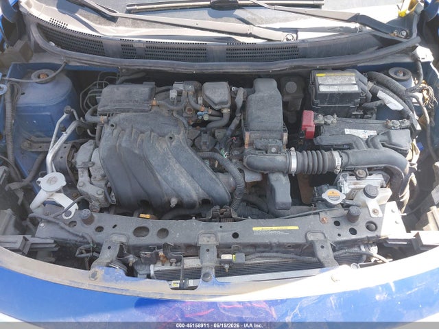 Nissan Versa 1.6 S+