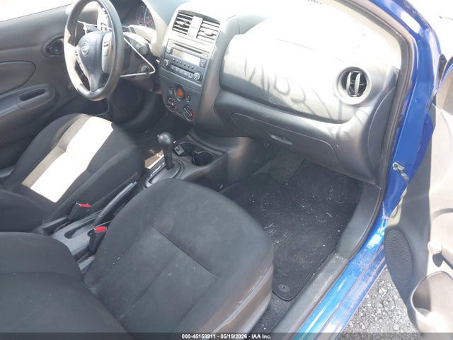 Nissan Versa 1.6 S+