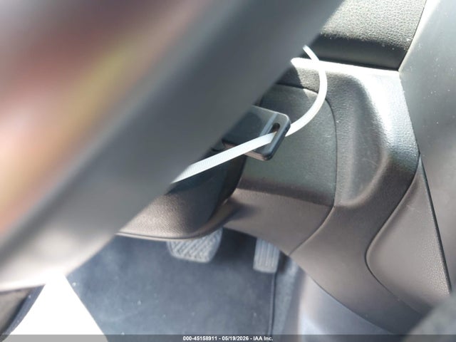 Nissan Versa 1.6 S+