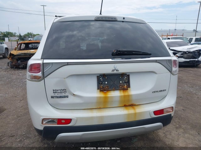 Mitsubishi Outlander Es