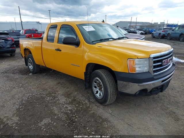 Salvage GMC Sierra 1500 Image
