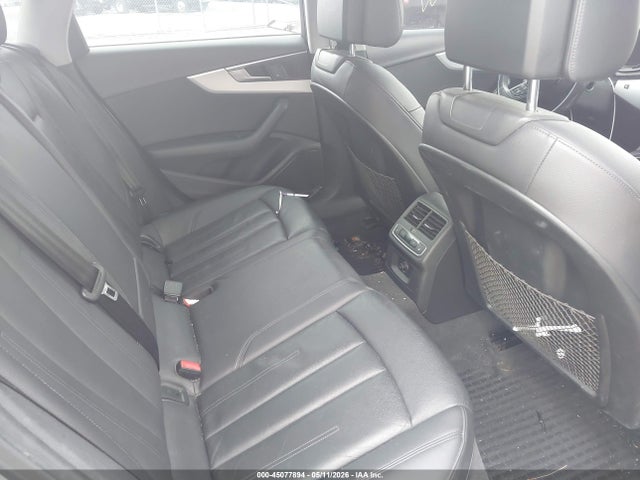 Audi A4 2.0t Premium