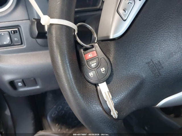 Nissan Versa 1.6 Sv