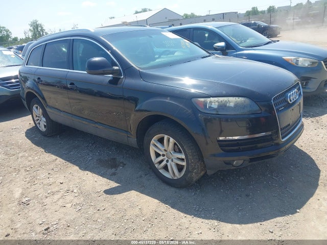 Salvage Audi Q7 Image