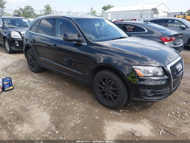 Salvage Audi Q5 Image