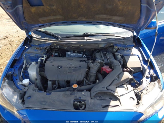 Mitsubishi Lancer Sportback Es